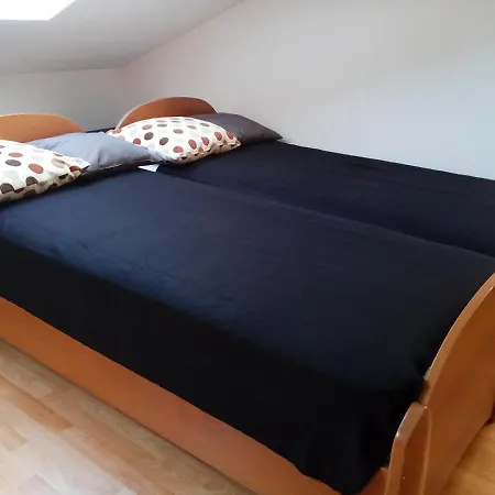 Gallery Nada * Zaboric