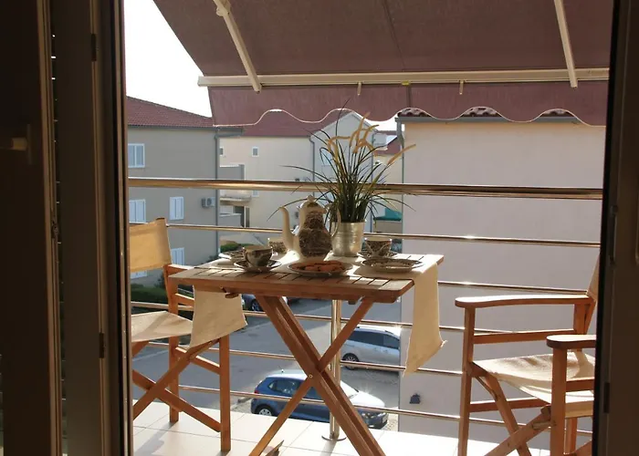 Apartment Gallery Nada *